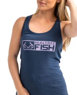 Chic Clothing Store -Chic Clothing Store RT Fish Tank 880x10802 95232.1682545209