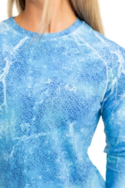 Realtree Fishing Long Sleeve Performance Women's Blue Raglan Shirt | Mako 11 Realtree Fishing Long Sleeve Performance Women's Blue Raglan Shirt | Mako -Chic Clothing Store W106 MB LOGO 71085.1692990423